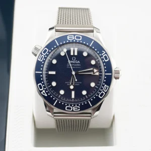 Alternative view of Omega Seamaster Diver 300m Co‑Axial Master Chronometer 42mm 210.30.42.20.03.002