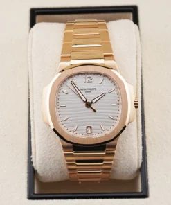 Alternative view of Patek Philippe Nautilus 35mm 7118/1R White Dial
